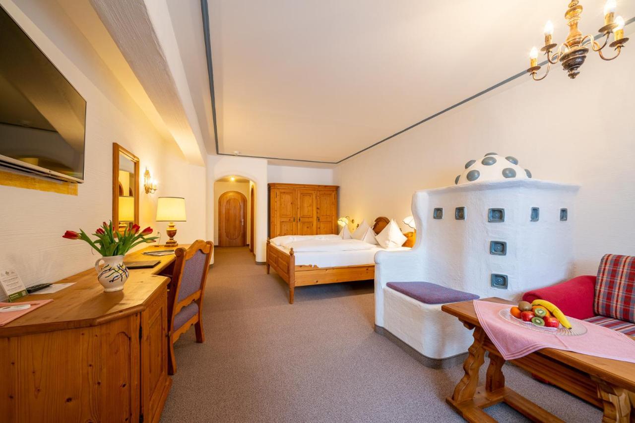 Hotel Trattlerhof Бад Кляйнкирххайм Экстерьер фото