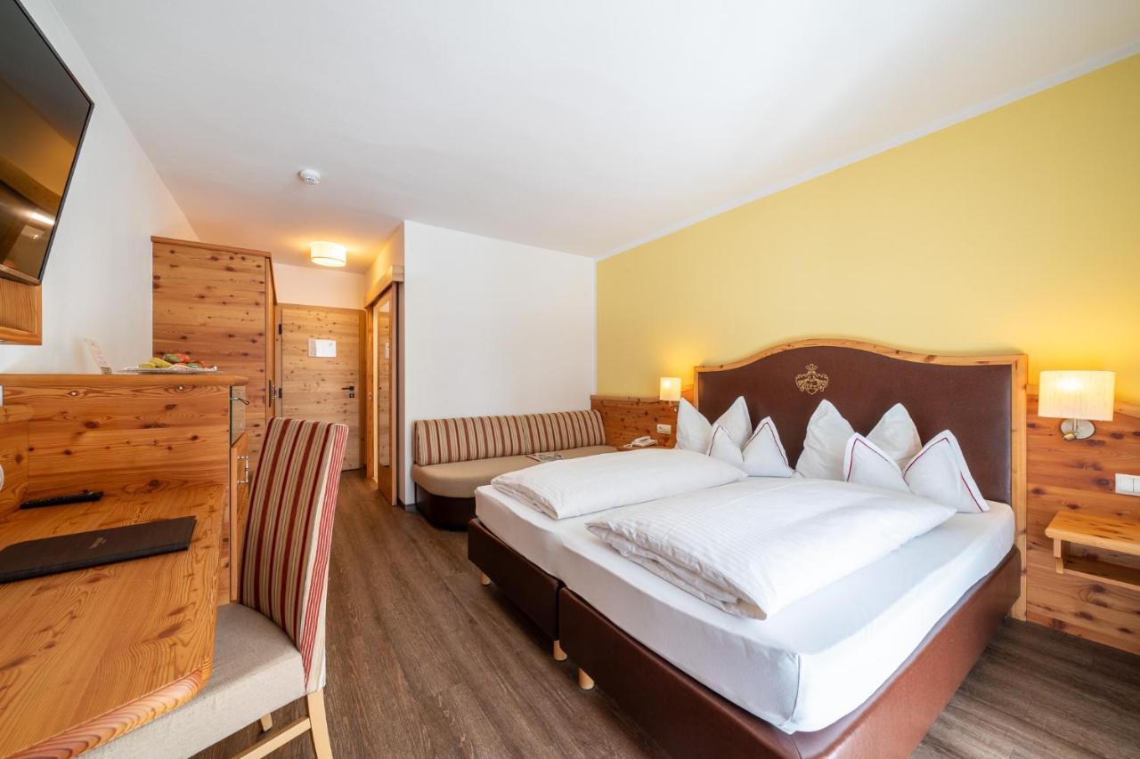 Hotel Trattlerhof Бад Кляйнкирххайм Экстерьер фото