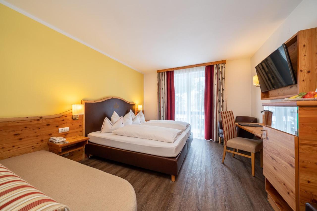Hotel Trattlerhof Бад Кляйнкирххайм Экстерьер фото