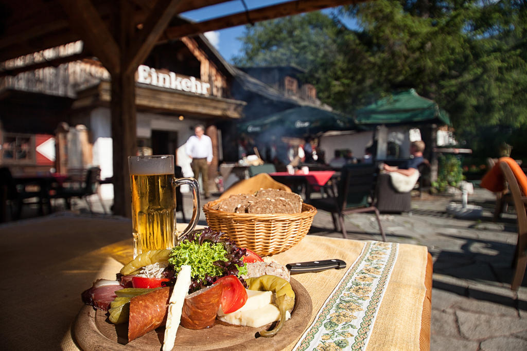 Hotel Trattlerhof Бад Кляйнкирххайм Экстерьер фото
