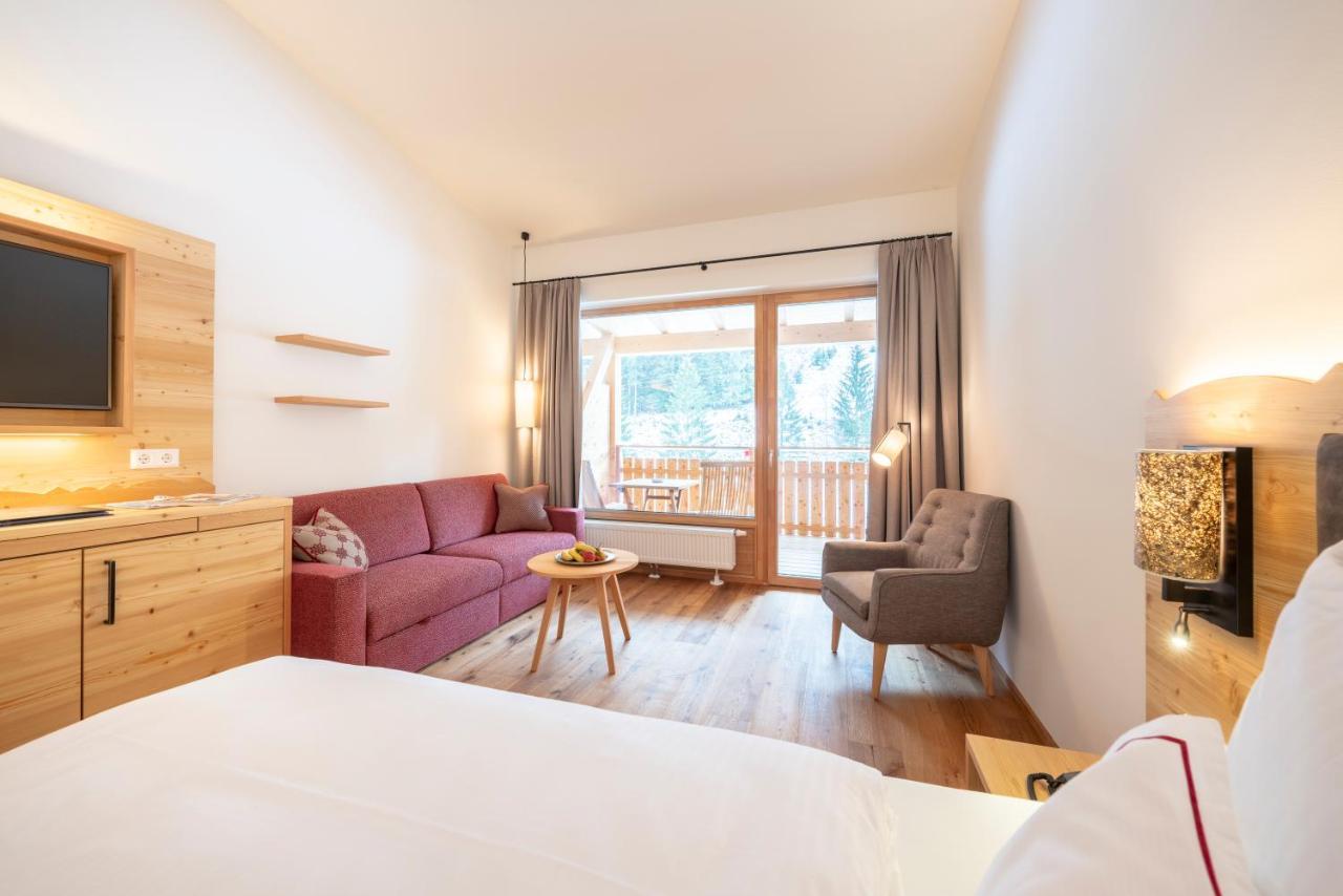 Hotel Trattlerhof Бад Кляйнкирххайм Экстерьер фото