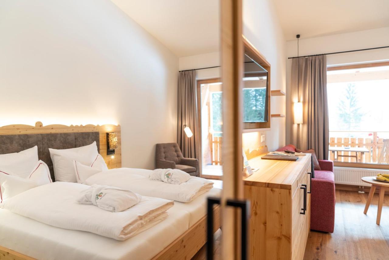 Hotel Trattlerhof Бад Кляйнкирххайм Экстерьер фото