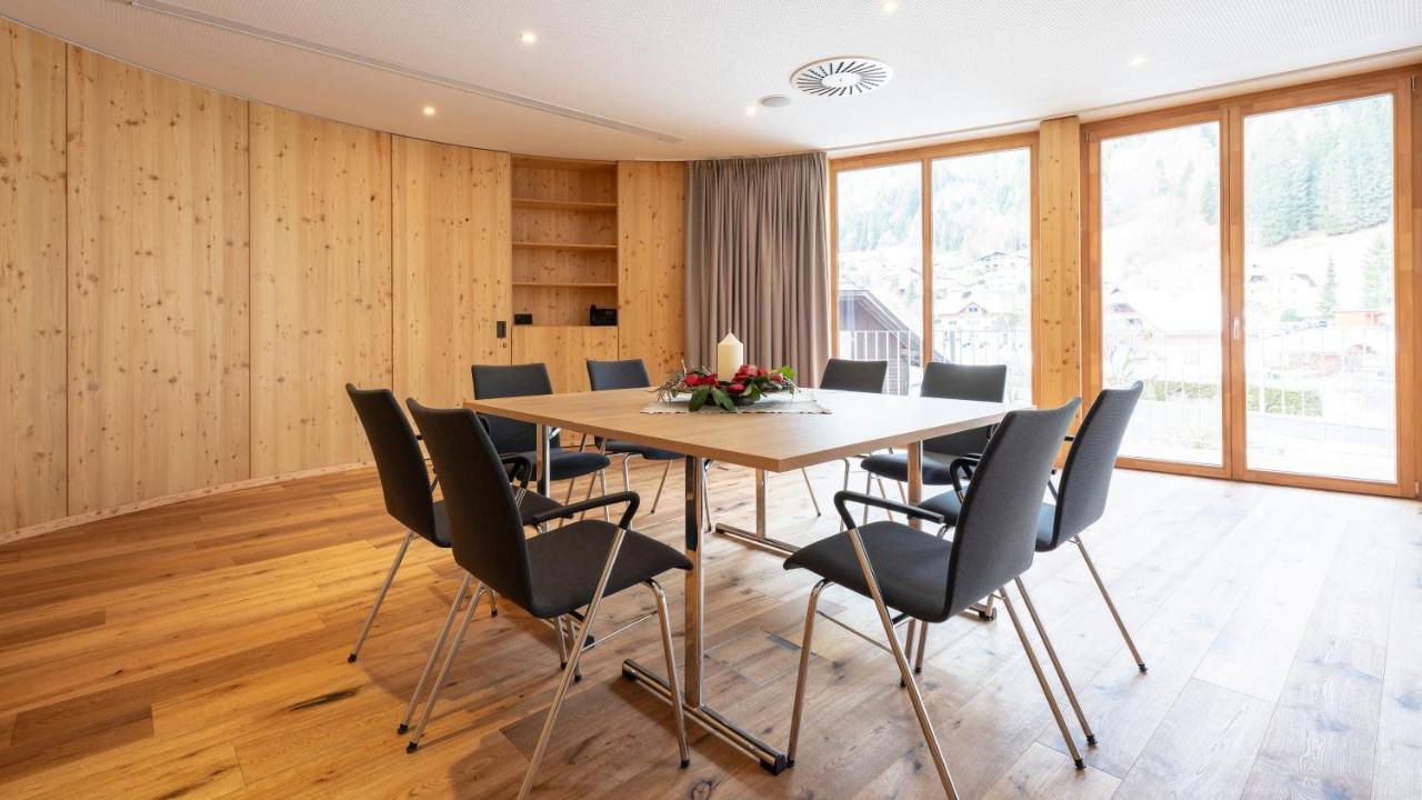 Hotel Trattlerhof Бад Кляйнкирххайм Экстерьер фото